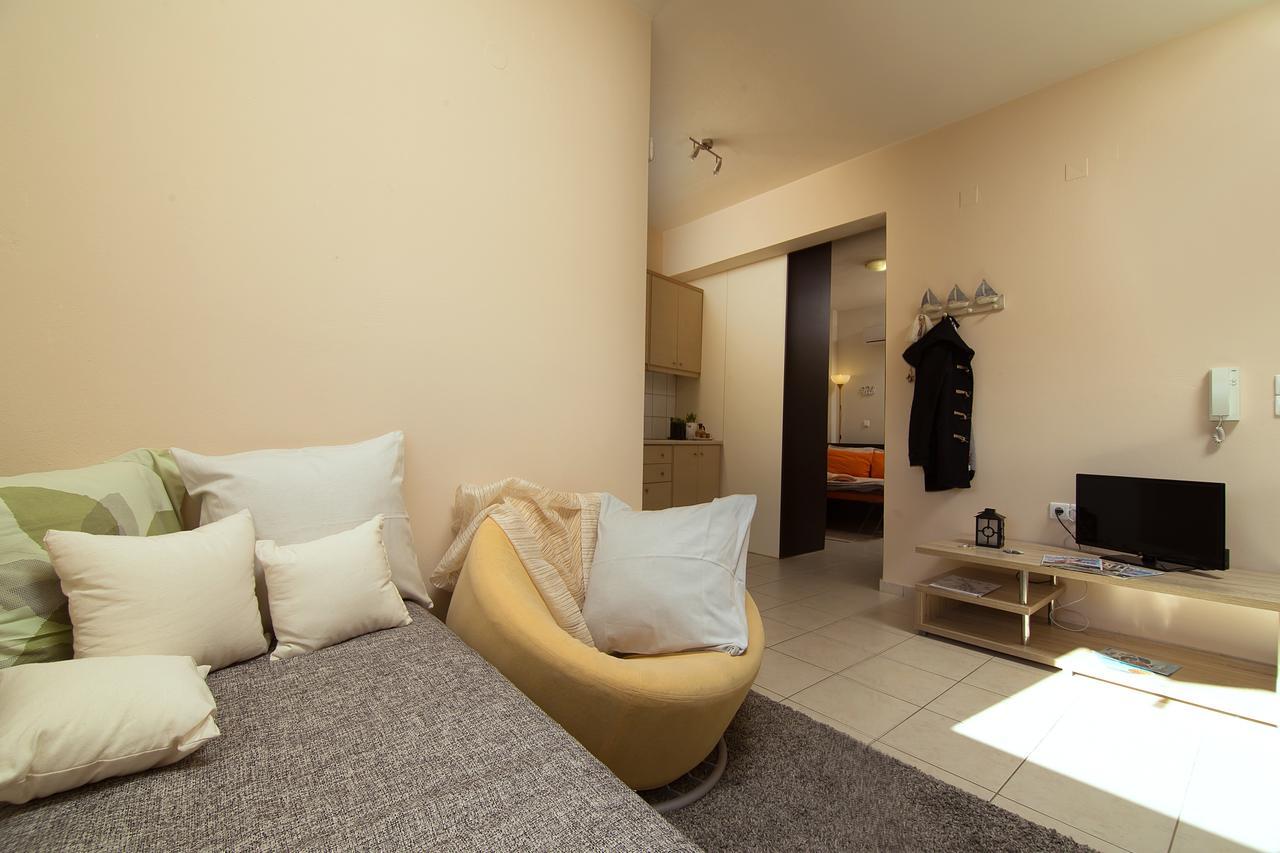 Home Suites Херсонисос Екстериор снимка