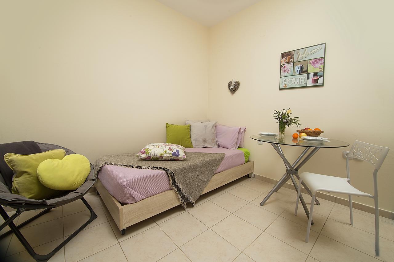 Home Suites Херсонисос Екстериор снимка