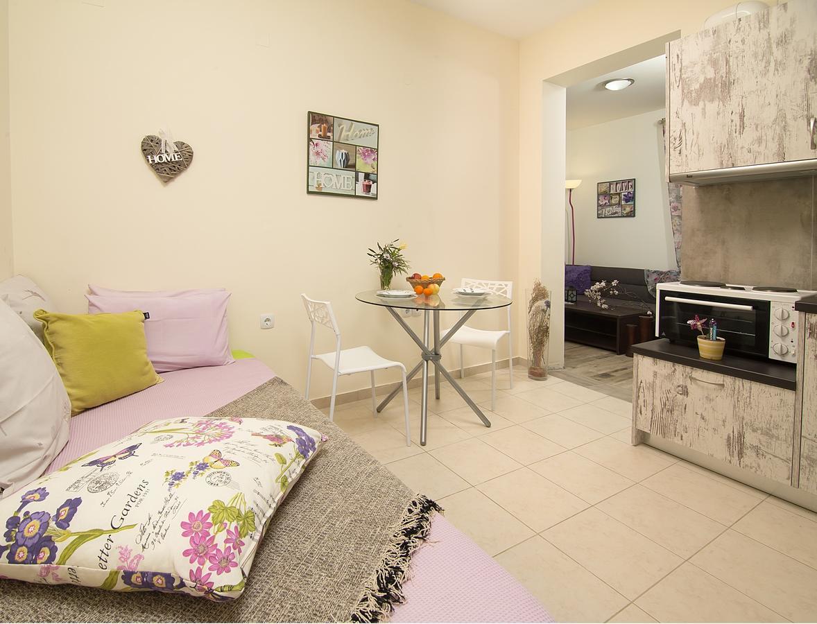 Home Suites Херсонисос Екстериор снимка