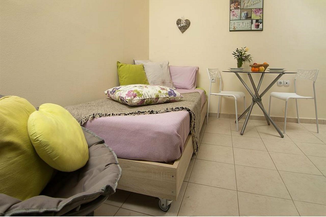 Home Suites Херсонисос Екстериор снимка